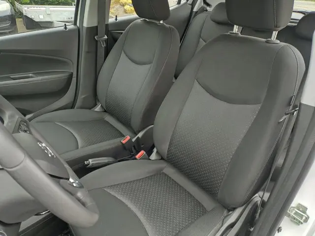 Opel KARL 1.0 ecoFLEX Edition 2017 Benzine 8