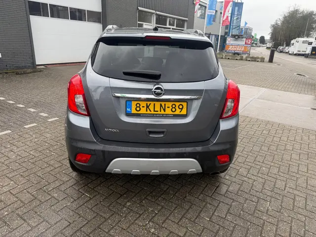 Opel Mokka 1.6 Cosmo 2013 Benzine 4