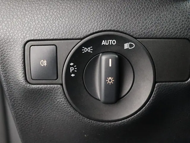 Mercedes-Benz B-Klasse 180 Ambition 2014 Benzine 14