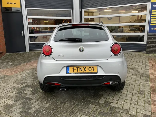 Alfa Romeo MiTo 0.9 TwinAir Esclusivo 2014 Benzine 10