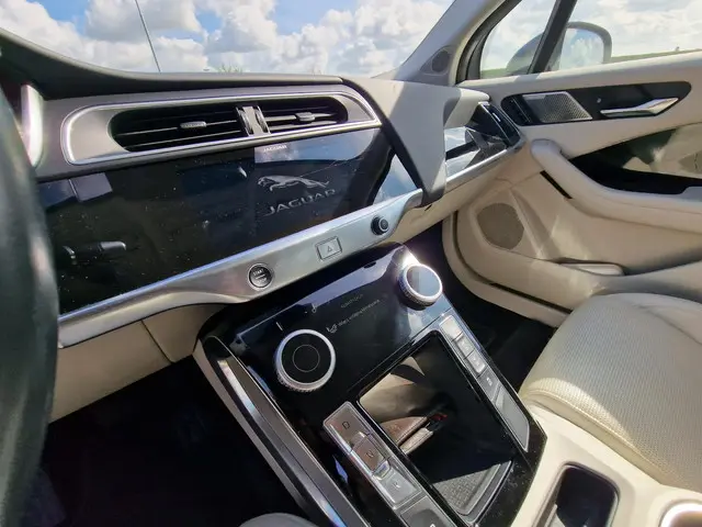 Jaguar I-PACE EV400 SE 90 kWh 2018 Elektrisch 20
