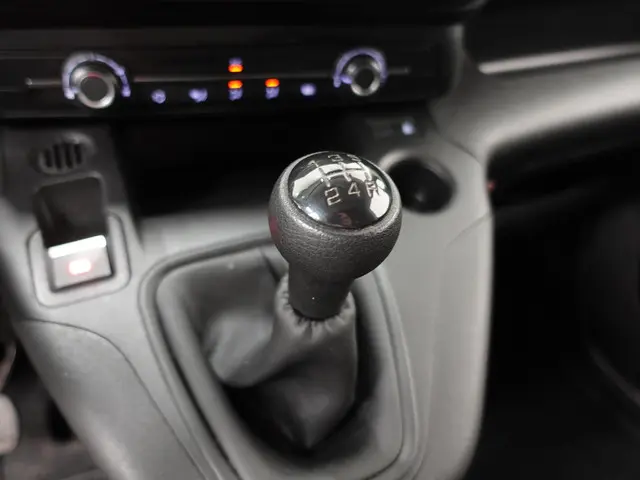 Citroën Berlingo 1.5 BlueHDI 75pk L1 2021 Diesel 18
