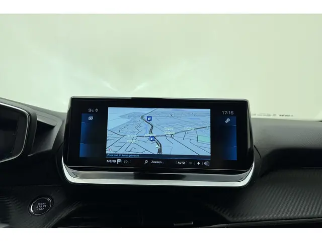 Peugeot 2008 1.2 PureTech Allure Pack 2022 Benzine 18