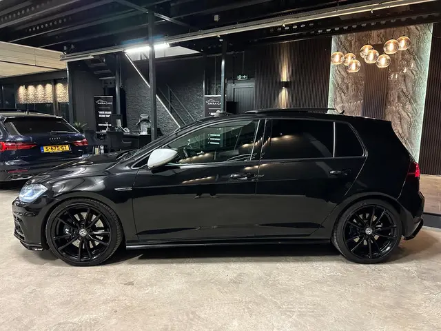 Volkswagen Golf 2.0 TSI 4Motion R|300PK|BOMVOL! 2017 Benzine 6