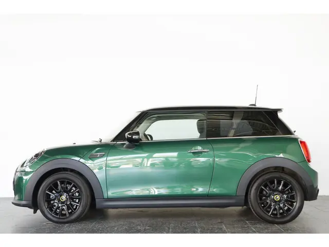 MINI Electric Cooper Collection 33 kWh 2022 Elektrisch 24