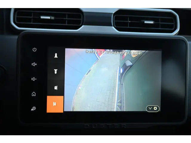 Dacia Duster 1.3 TCe 130 Journey 2024 Benzine 35