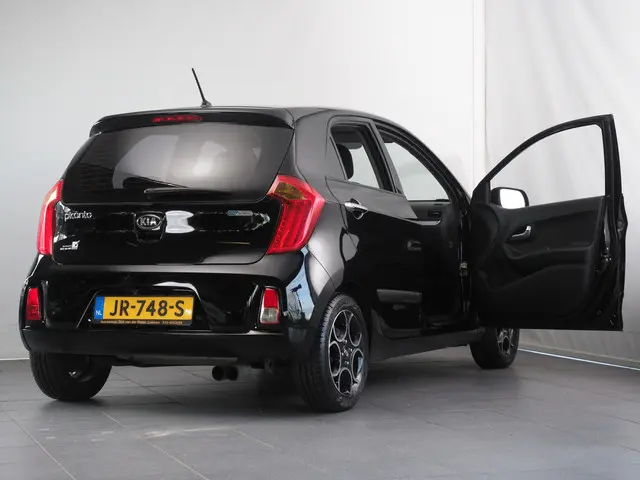 Kia Picanto 1.0 CVVT DynamicLine 2016 Benzine 4