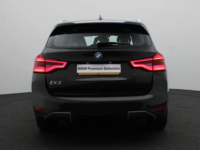BMW iX3 80 kWh 2021 Elektrisch 5