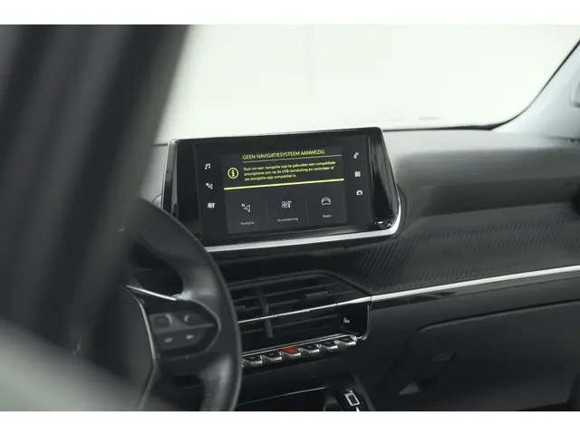 Peugeot 2008 PureTech 130 Allure 2020 Benzine 52