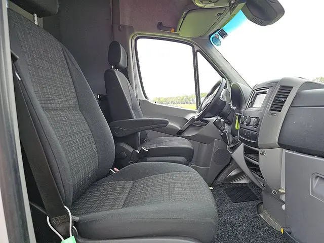 Mercedes-Benz Sprinter 316 2017 Diesel 7