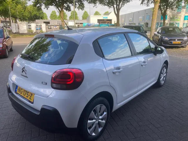 Citroën C3 1.2 PureTech Feel 105g 2017 Benzine 8