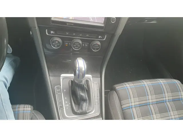 Volkswagen Golf 1.4 TSI GTE 2014 Hybride Benzine 18
