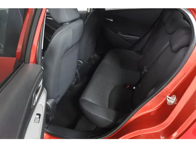 Mazda 2 1.5 90pk Kizoku Aero Pack 2018 Benzine 34
