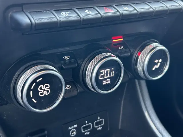 Renault Captur 1.0 TCe 100 Intens 2021 Benzine 22