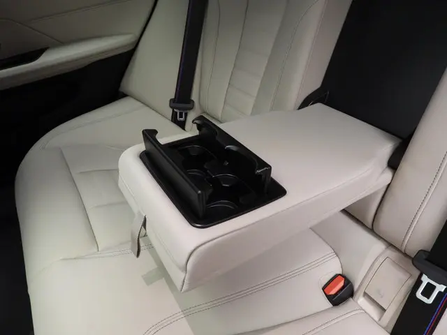 BMW i4 Gran Coupé 2024 Elektrisch 24
