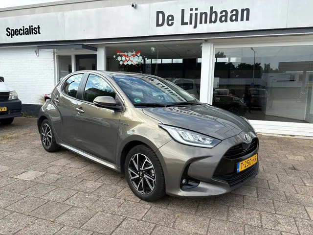 Toyota Yaris 1.5 Hybrid Dynamic 2021 Hybride Benzine 5