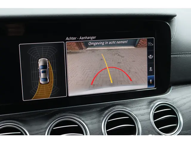 Mercedes-Benz E-Klasse 200 AMG Line | 2017 Benzine 34