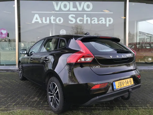 Volvo V40 2.0 D2 Nordic+ Automaat 2018 Diesel 3