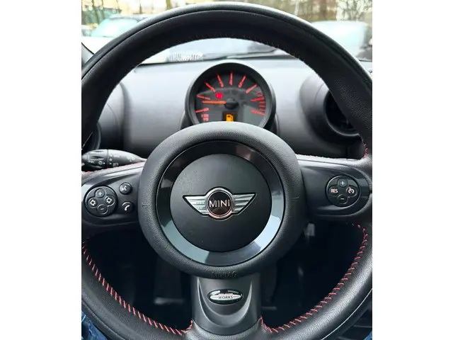 MINI Countryman Mini 1.6 Cooper D 2016 Benzine 9