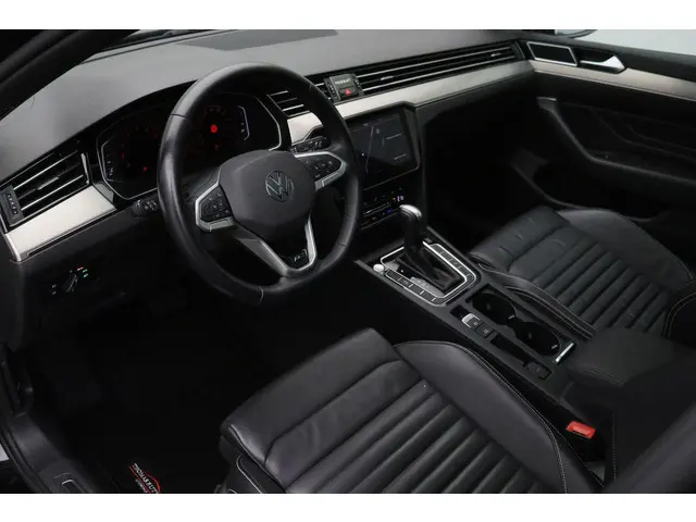 Volkswagen Passat 2.0 TSI R-Line Business + 2020 Benzine 8