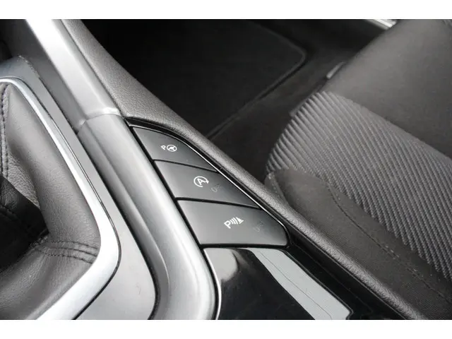 Ford Mondeo Wagon 1.5 Titanium LED/PDC/LMV 2016 Benzine 20