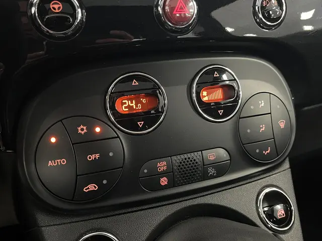 Fiat 500 1.0 Hybrid Dolcevita 2024 Hybride Benzine 32