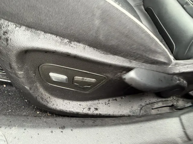 Renault Mégane Estate TCe Bose 2018 Benzine 12