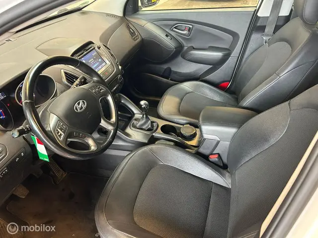 Hyundai ix35 1.6i GDI Go! 2014 Benzine 6