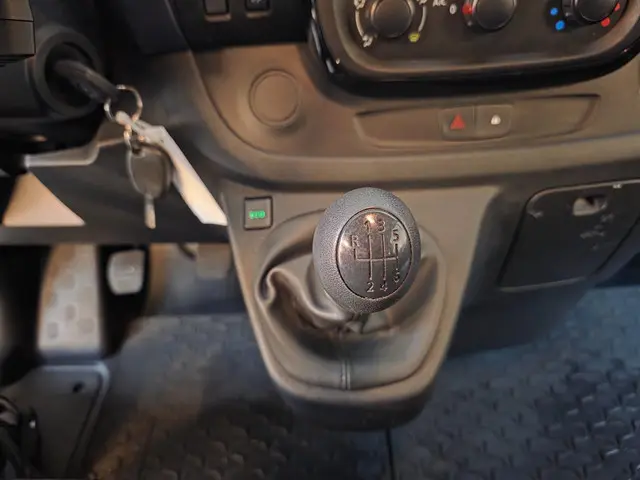 Opel Vivaro Combi 1.6 CDTI L2H1 2019 Diesel 21