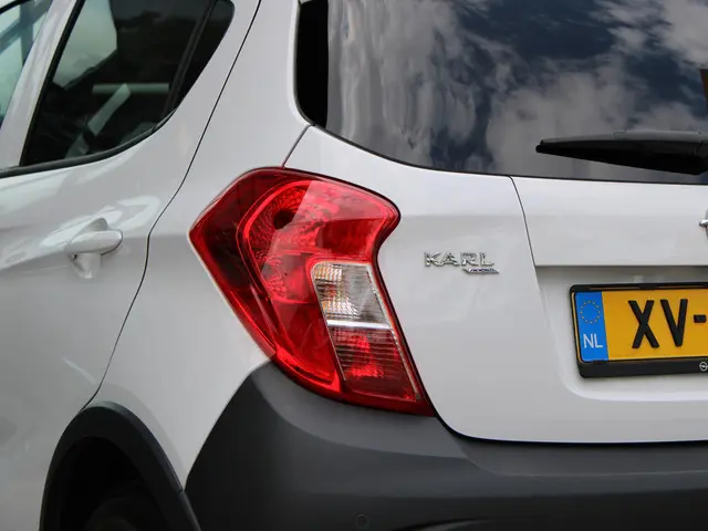 Opel KARL 1.0 Rocks Online Edition 2019 Benzine 24