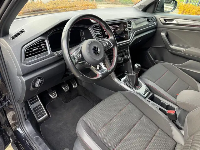 Volkswagen T-Roc 1.5 TSI Sport 2021 Benzine 11