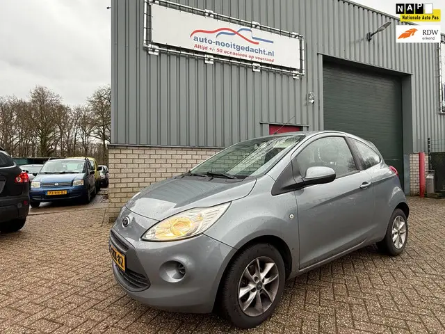Ford Ka 1.2 Style start/stop 2013 Benzine