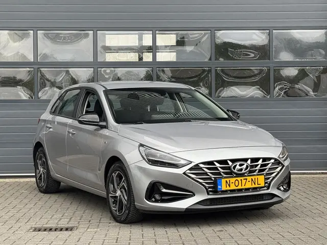 Hyundai i30 1.0 T-GDI MHEV COMFORT SMART 2021 Benzine 13