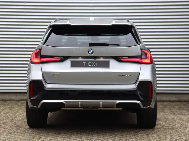 BMW X1 xDrive23i 2025 Benzine 4