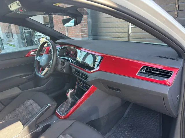 Volkswagen Polo 2.0 TSI GTI IQ LIGHT 2022 Benzine 25