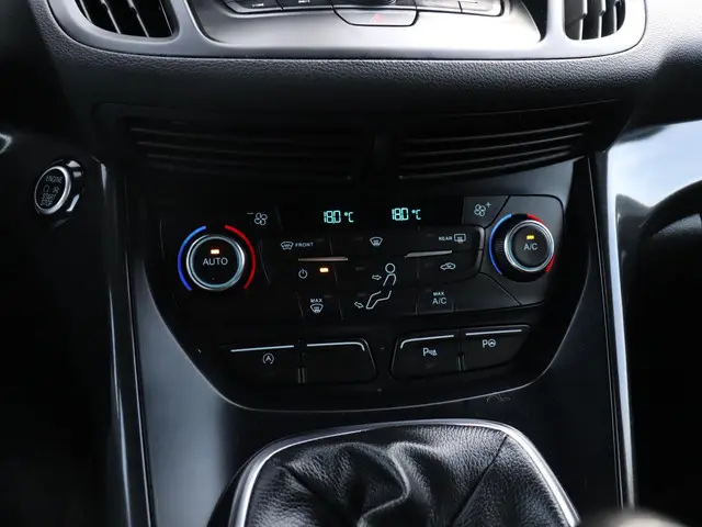 Ford Kuga 1.5 EcoBoost ST Line 2018 Benzine 22