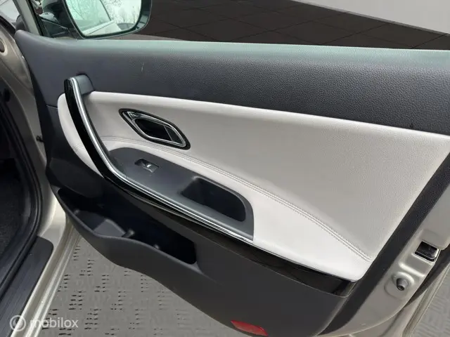 Kia cee'd Sportswagon 1.6 GDI Business Pack 2013 Benzine 20