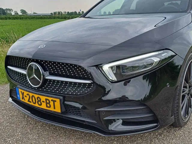Mercedes-Benz A-Klasse 250 Premium Plus 2022 Benzine 11
