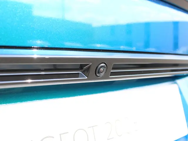 Peugeot 2008 1.2 Hybrid 145 Allure 2025 Hybride Benzine 13