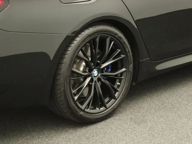 BMW 5 Serie Touring 530i 2020 Benzine 44