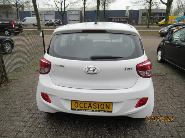 Hyundai i10 1.0i i-Drive Sound 2015 Benzine 5