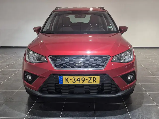 SEAT Arona 1.0 TSI Style Business Intense 2021 Benzine 18