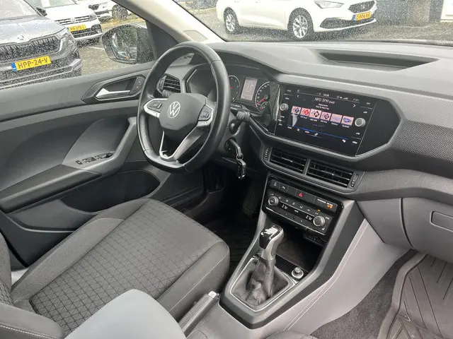 Volkswagen T-Cross 1.0 TSi DSG Life 2022 Benzine 17