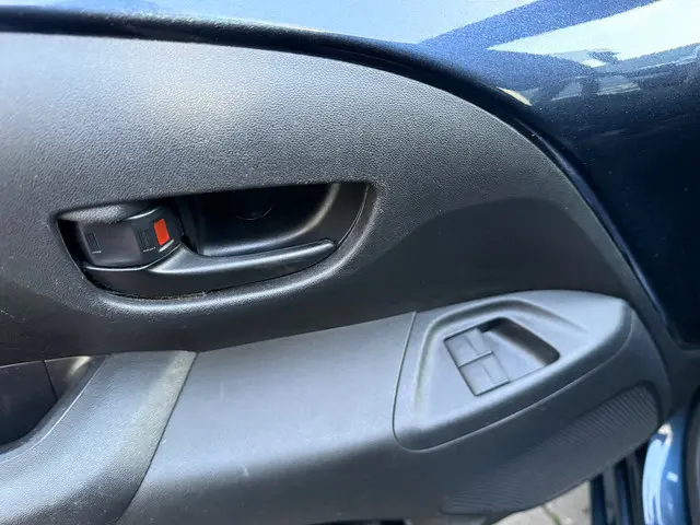 Peugeot 108 1.0 e-VTi Active Scherm 2016 Benzine 26