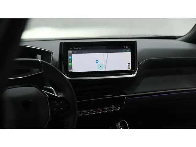 Peugeot 2008 PureTech 130 EAT8 GT 2024 Benzine 62