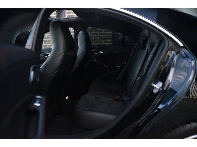 Mercedes-Benz CLA AMG 45 4MATIC 2017 Benzine 15