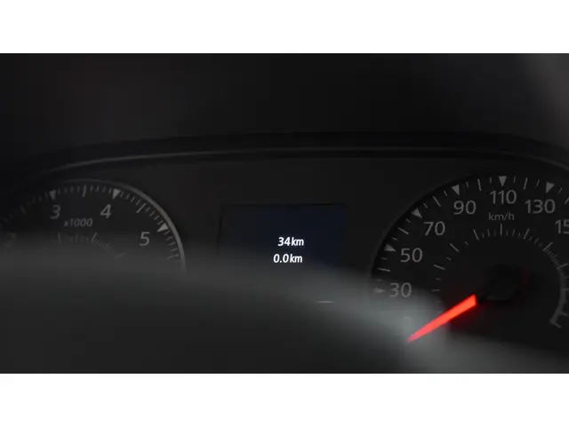 Renault Master T35 2.3 dCi 135 L2H2 Comfort 2024 Diesel 34