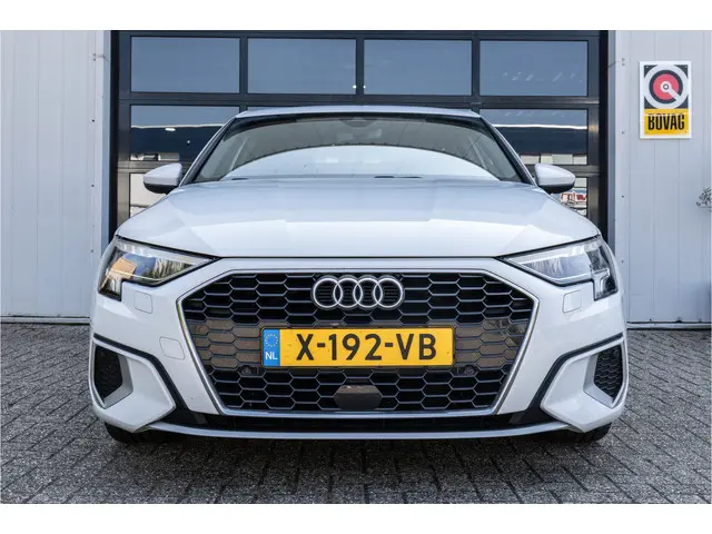Audi A3 Sportback 35 TFSI Advanced edition 2021 Benzine 6