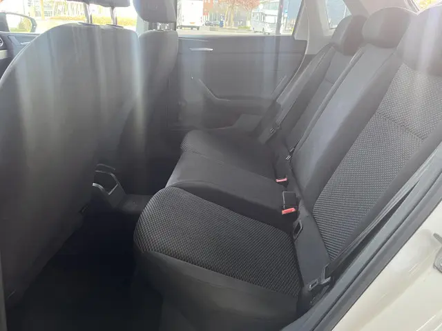 Volkswagen Polo 1.0 MPI Comfortline 2018 Benzine 21