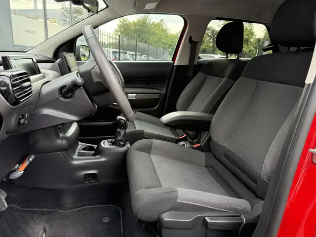 Citroën C4 Cactus 1.2 PureTech Shine 2016 Benzine 7